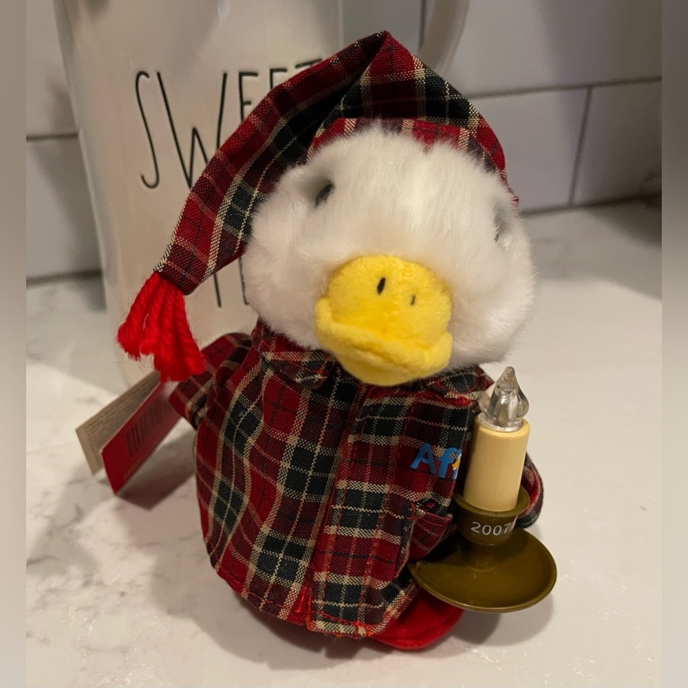 Talking/Light Up Aflac 2007 Flannel Christmas Outfit Duck